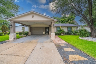 1825 Emerald Dr, Irving, TX 75060
