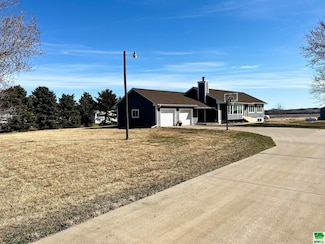 33044 484th Ave, Jefferson, SD 57038