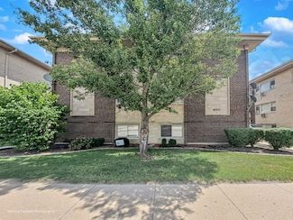 4431 Prescott Ave Unit 2B, Lyons, IL 60534