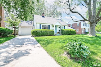 4126 N Chelsea Place, Peoria, IL 61614