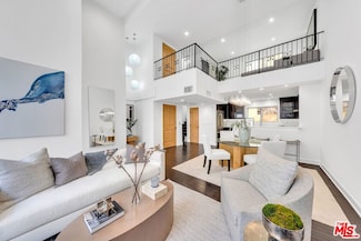 108 S Wetherly Dr Unit 2, Los Angeles, CA 90048