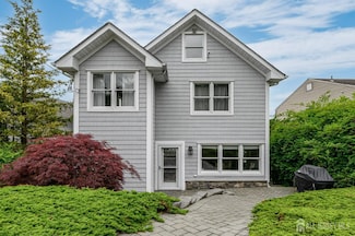 307 Squaw Trail, Andover, NJ 07821