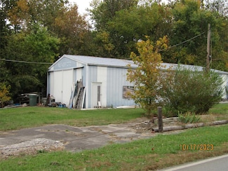 610 Georgetown Rd, Paris, KY 40361