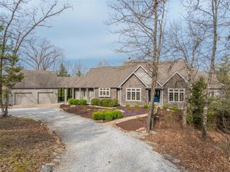 2220 N Konstanz Dr, Innsbrook, MO 63390