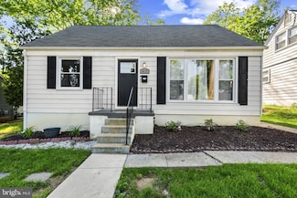 817 Templecliff Rd, Pikesville, MD 21208