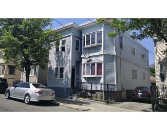 154 Central Ave, Chelsea, MA 02150