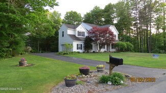 20 Danford Ct, Queensbury, NY 12804