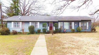 N 4th St, Prattsville, AR 72129