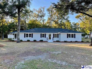 303 Main St, Nichols, SC 29581