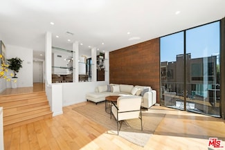1033 Carol Dr Unit 101, West Hollywood, CA 90069