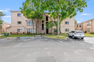 2906 S University Dr Unit 10204, Davie, FL 33328