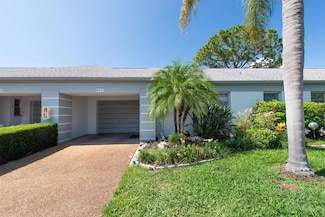 8451 Candlewood Rd, Seminole, FL 33777