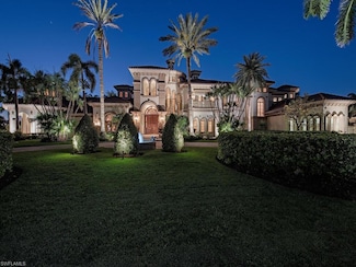 9663 Mashie Ct, Naples, FL 34108