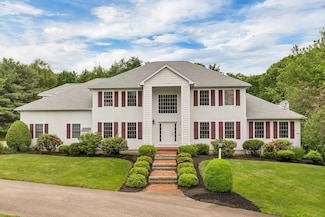 19 Knollwood Dr, Gilford, NH 03249