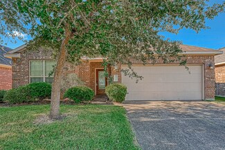 10710 Pine Meadows Blvd, Baytown, TX 77523