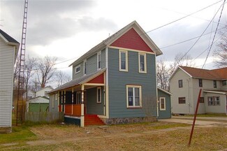 319 Elm St, Watervliet, MI 49098