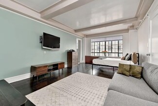 10 Park Ave Unit 18C, New York, NY 10016