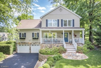 14 Long Hill Ln, Chatham, NJ 07928