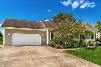 3005 Jacks Fairway, Nashport, OH 43830