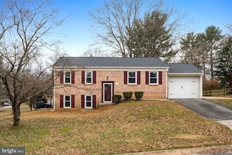 11200 Trippon Ct, North Potomac, MD 20878