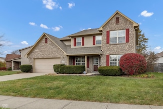 12564 Geist Cove Dr, Indianapolis, IN 46236