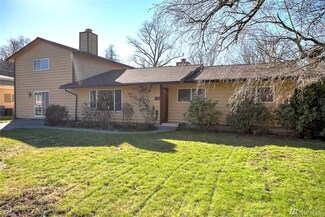 165 2nd Place NW, Issaquah, WA 98027