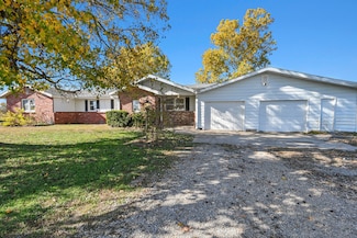 4763 Highway 39, Miller, MO 65707