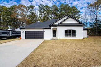 10516 Mars Hill Rd, Bauxite, AR 72011