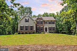 283 Mcpherson Dr, Fredericksburg, VA 22406