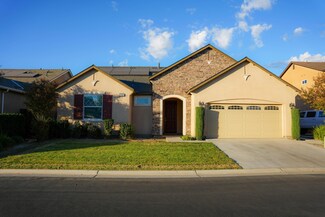 3462 Spring Sails Ave, Tulare, CA 93274