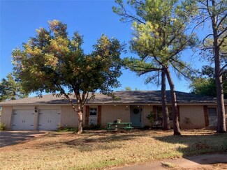 1002 Walnut Ct, Guthrie, OK 73044