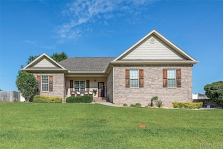 217 Clearview Dr, Enterprise, AL 36330