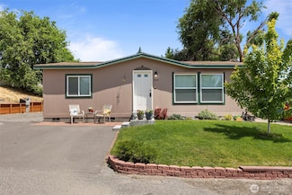324 Mojave Ct, West Richland, WA 99353