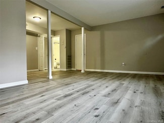 143 Bailey Ct Unit 143, Middle Island, NY 11953