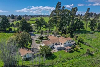 105 Mountain View Rd, Watsonville, CA 95076
