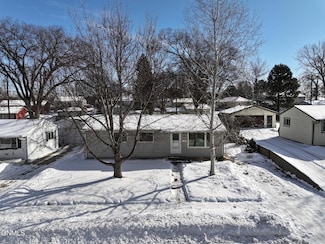 1821 N 5th St, Bismarck, ND 58501