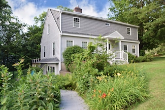 1 Quail Run, South Burlington, VT 05403