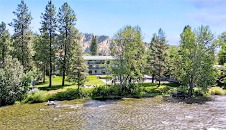 8348 Main St Unit 6, Peshastin, WA 98847