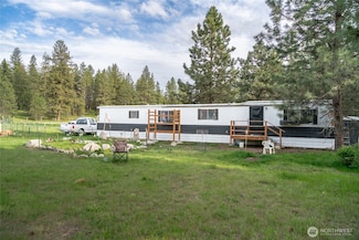4 Cartwright Dr, Tonasket, WA 98855
