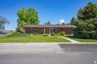 143 E 100 N, Gunnison, UT 84634