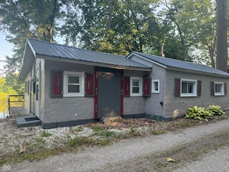 2781 N Towpath Rd, Covington, IN 47932
