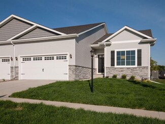 6543 NE 8th Ct, Des Moines, IA 50313