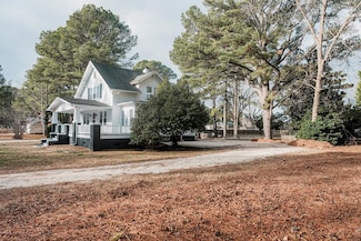 25102 Coastal Blvd, Onley, VA 23418