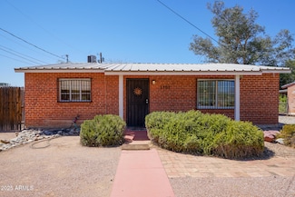 1301 N Santa Rosa Ave, Tucson, AZ 85712