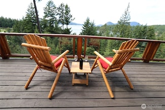 209 Marine Dr, Blakely Island, WA 98222