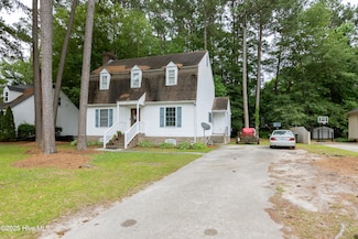 1705 Parkway St W, Wilson, NC 27893