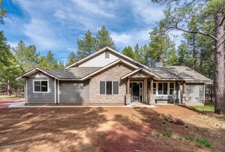 427 Laramy Ln, Williams, AZ 86046