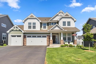 7217 Purple Pkwy, Chanhassen, MN 55317