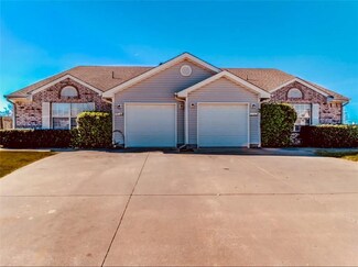 1608 High Cir Unit 1608 1612, Norman, OK 73071
