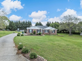 110 Miller Springs Dr, Moore, SC 29369